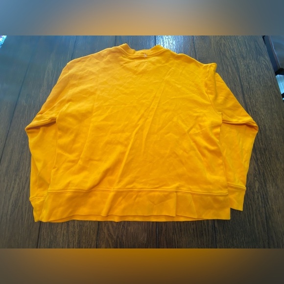 Fordays Orange Crewneck Sweater Size Small B14 - Picture 2 of 3
